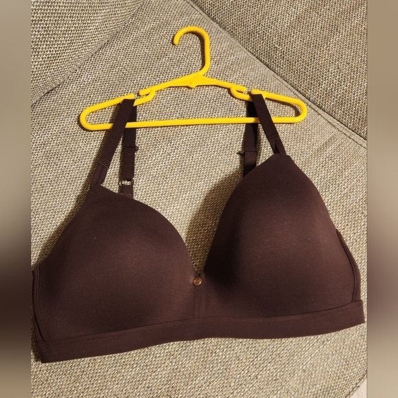 Lux wireless convertible strap T-shirt bra - Picture 1 of 7